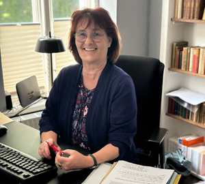 Frau Birgit Curwy Frau Birgit Curwy